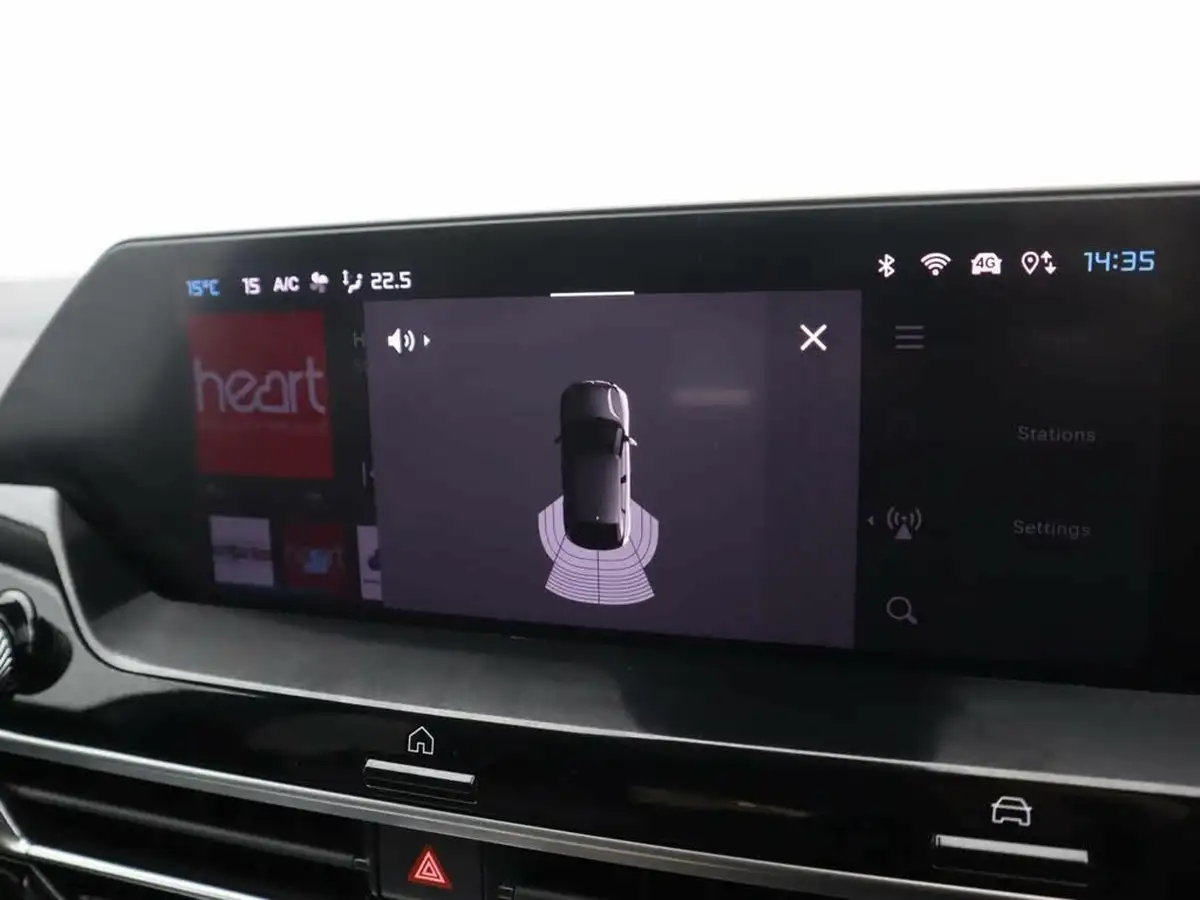 2024-citroen-c4-12-puretech-plus-130ps-ss-big-24