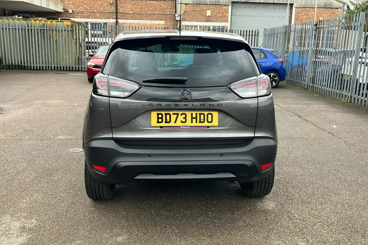 2023-vauxhall-crossland-12-gs-130ps-auto-big-6
