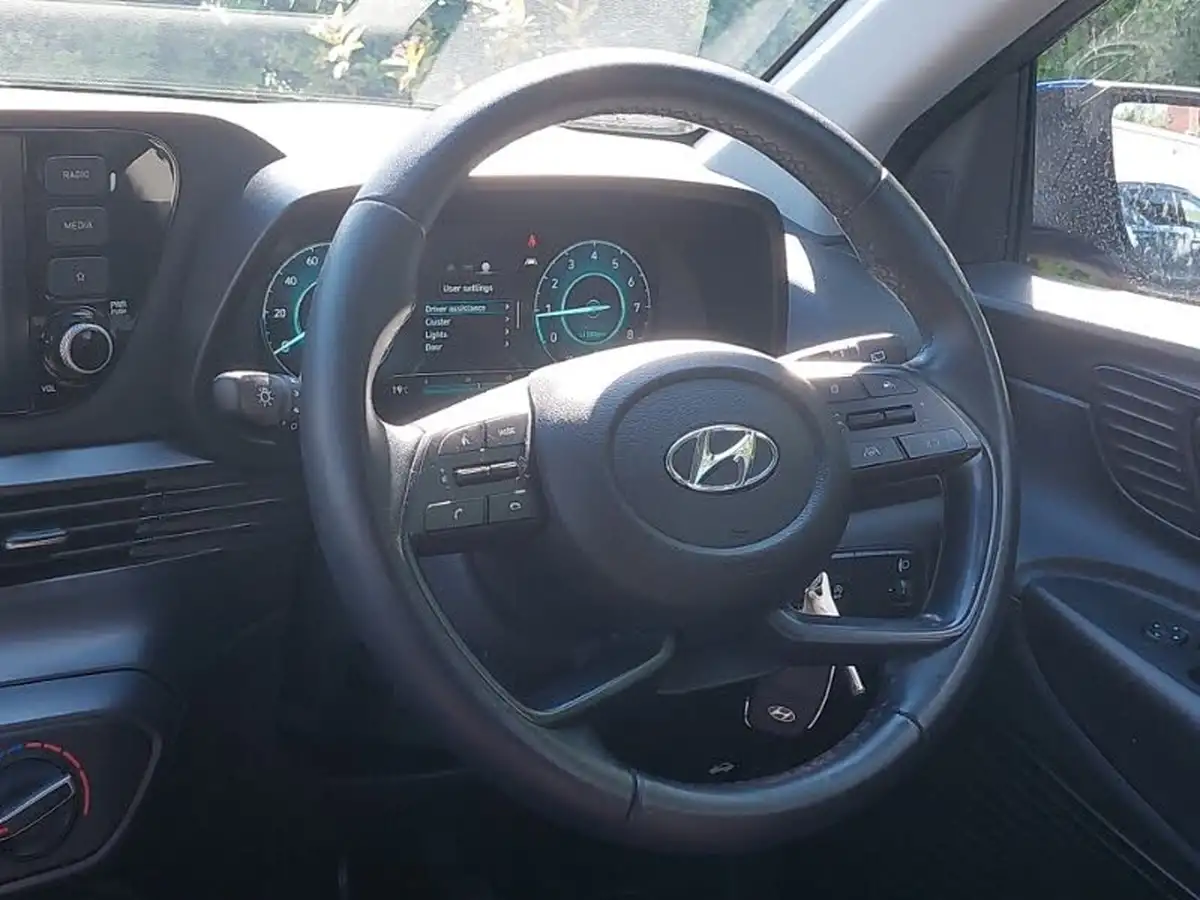 2022-hyundai-i20-10-t-gdi-se-connect-eclutch-imt-big-10