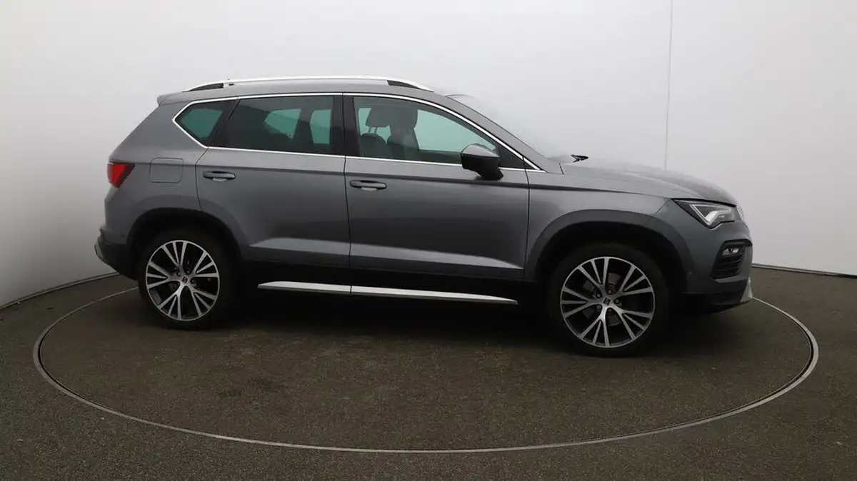2022-seat-ateca-15-ecotsi-xperience-lux-dsg-big-48