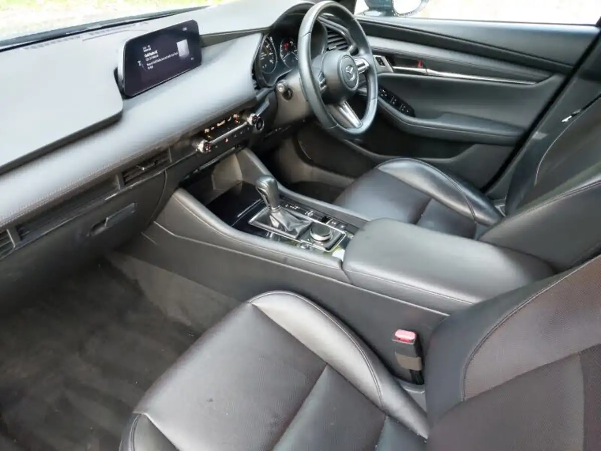 2019-mazda-mazda3-20-gt-sport-122ps-hatchback-5d-auto-big-4