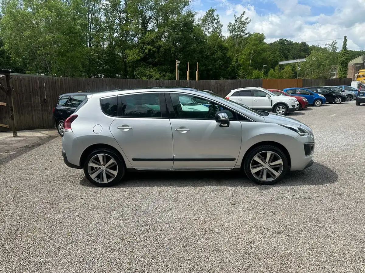 2016-peugeot-3008-crossover-16bluehdi-allure-auto-big-3