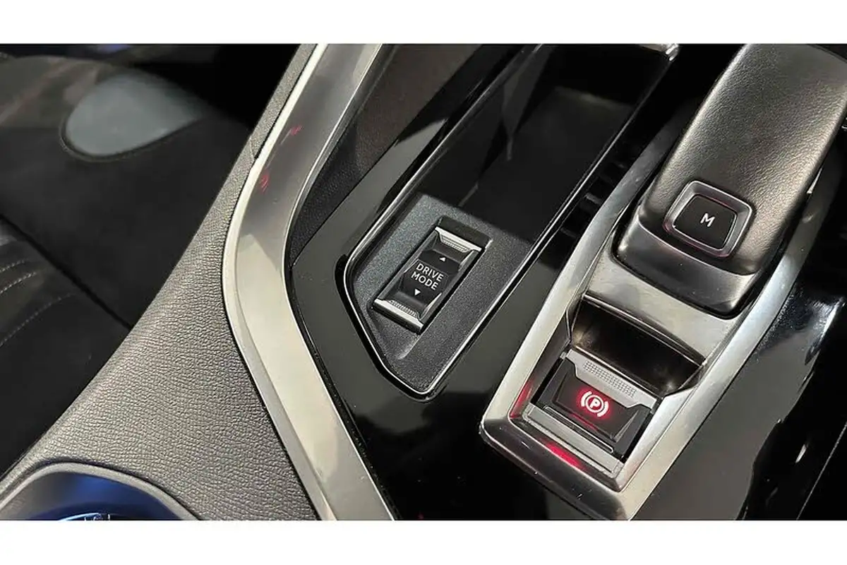2022-peugeot-5008-suv-12-puretech-gt-premium-big-59