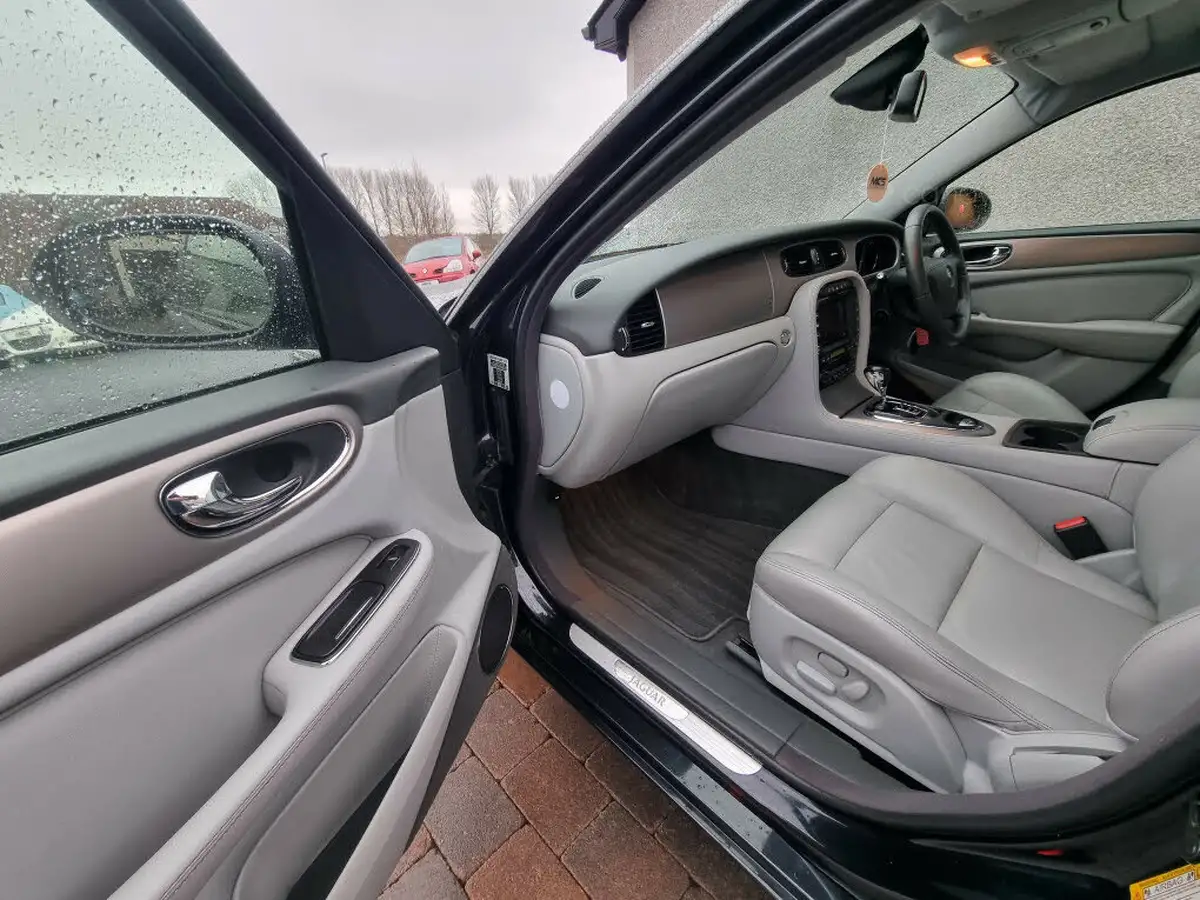 2008-jaguar-xj-series-27td-xj-sport-premium-204bhp-auto-big-9
