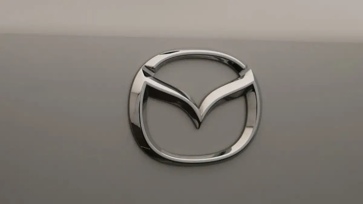 2022-mazda-mx-30-e-gt-sport-tech-big-23