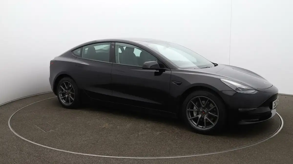 2021-tesla-model-3-e-long-range-4x4-big-43