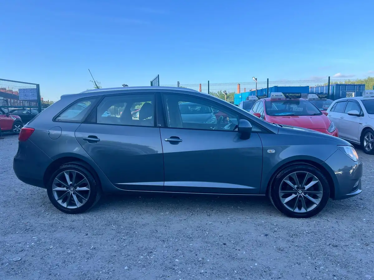 2014-seat-ibiza-12-i-tech-sports-tourer-5d-big-8