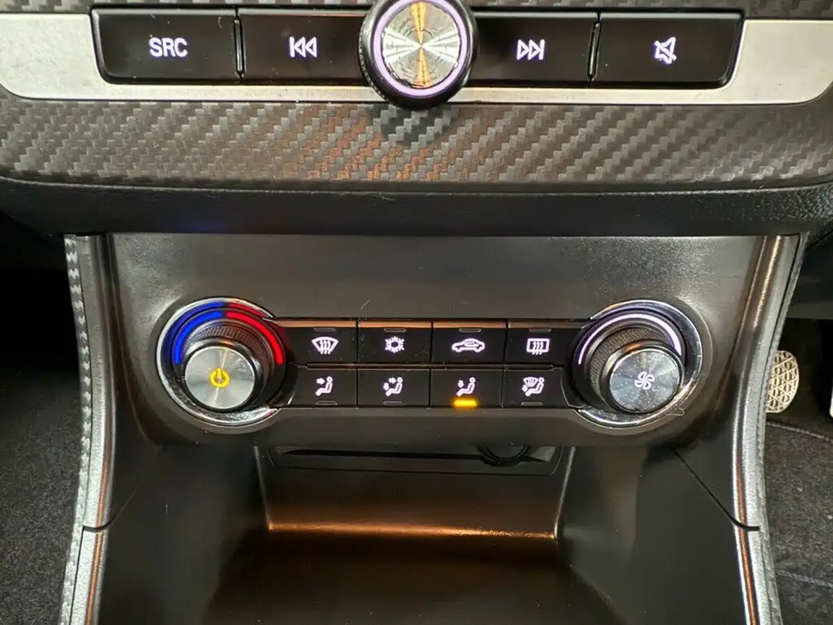 2019-mg-zs-suv-10t-gdi-exclusive-111ps-big-47