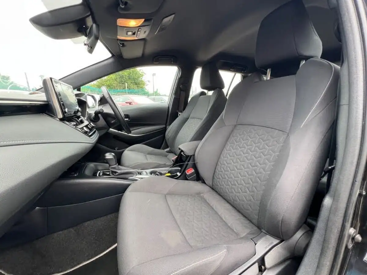 2021-toyota-corolla-20-vvt-i-icon-tech-touring-sports-big-45