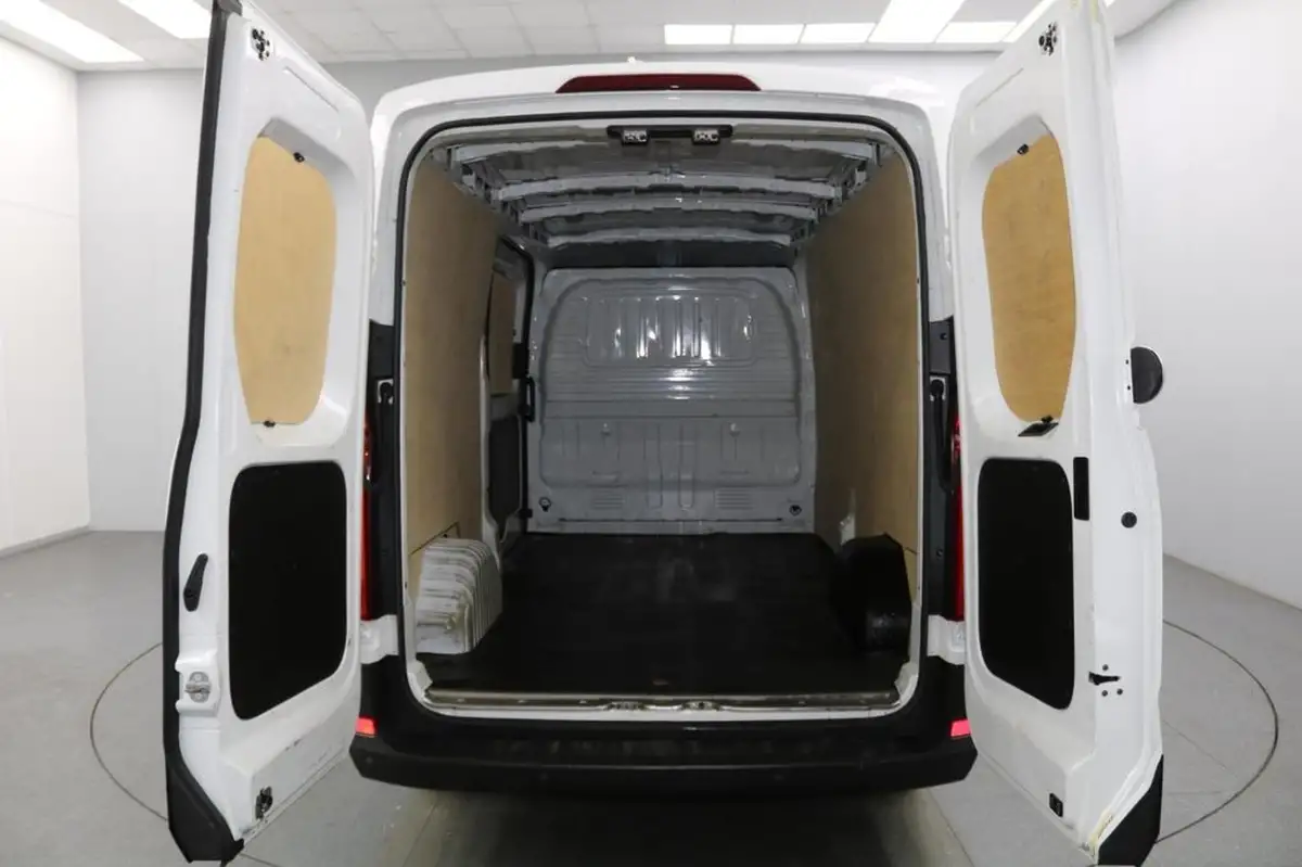 2022-maxus-deliver-9-20tdi-l3h2-big-2