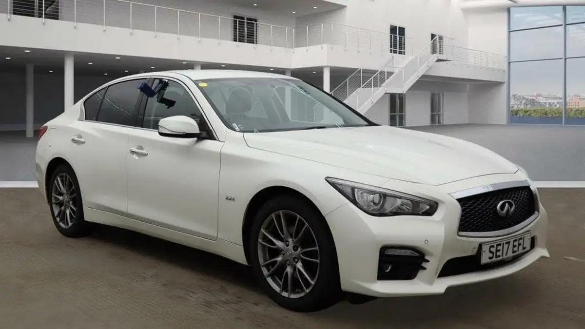 2016-infiniti-q50-22td-executive-auto-big-5