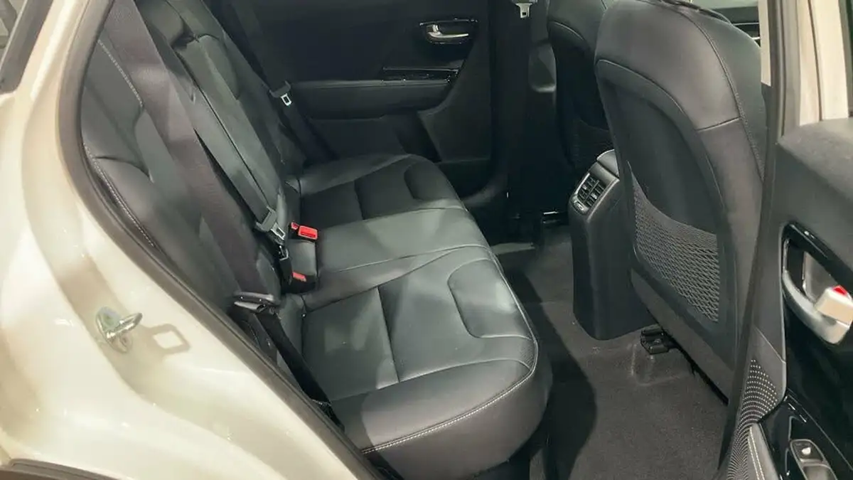 2022-kia-niro-16-gdi-4-139bhp-132kwh-big-7