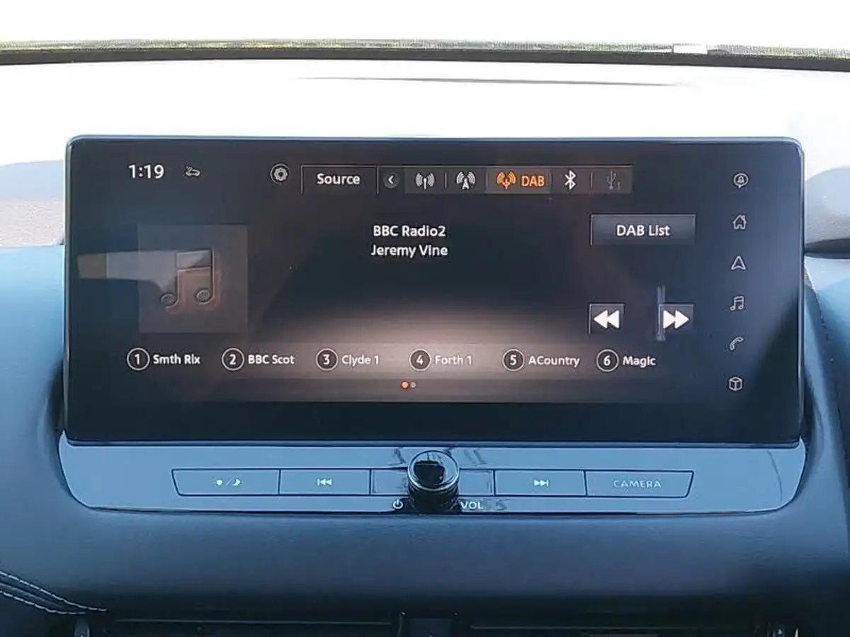 2023-nissan-qashqai-13-dig-t-n-connecta-160ps-auto-big-10