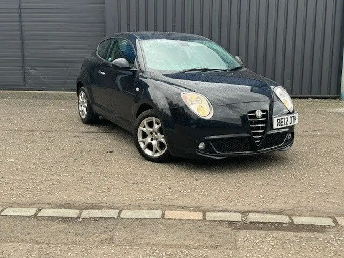 2012-alfa-romeo-mito-14-sprint-tb-multiair-105bhp-big-3
