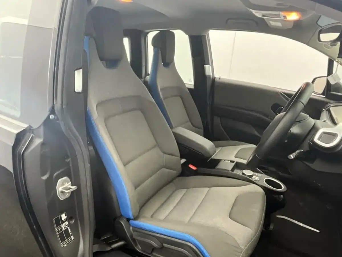 2022-bmw-i3-e-120-ah-big-13