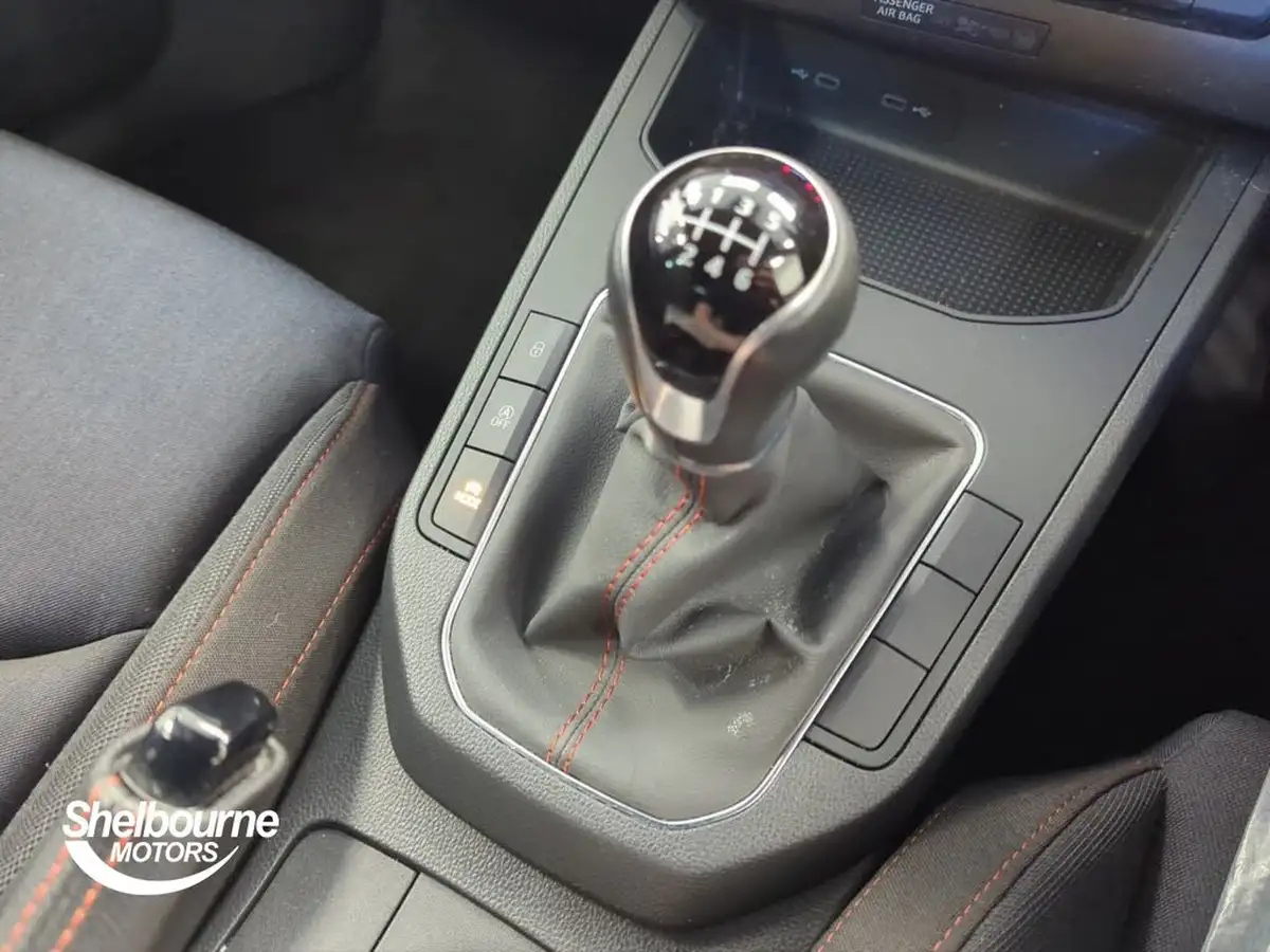 2021-seat-ibiza-10-tsi-fr-110ps-big-26