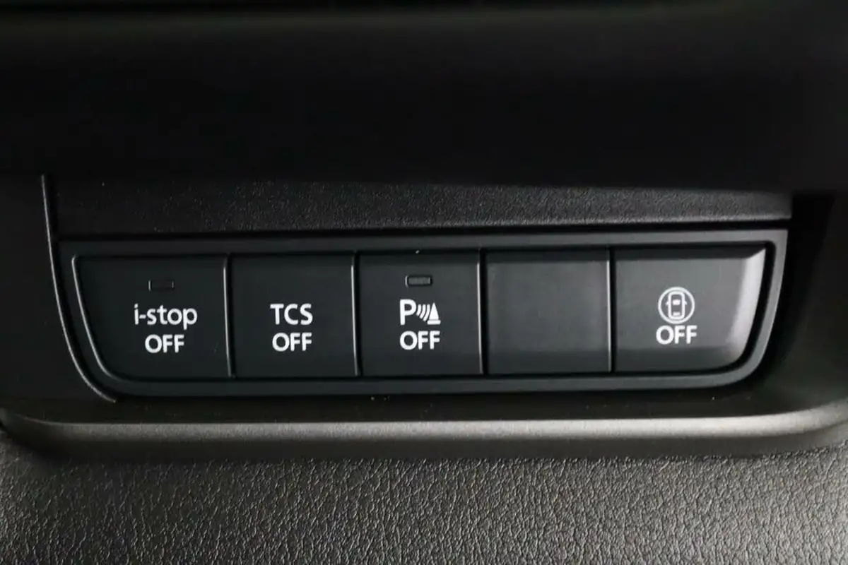 2023-mazda-cx-30-20-e-skyactiv-g-se-l-lux-big-17