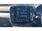 2024-volvo-xc40-20-b3-plus-small-35