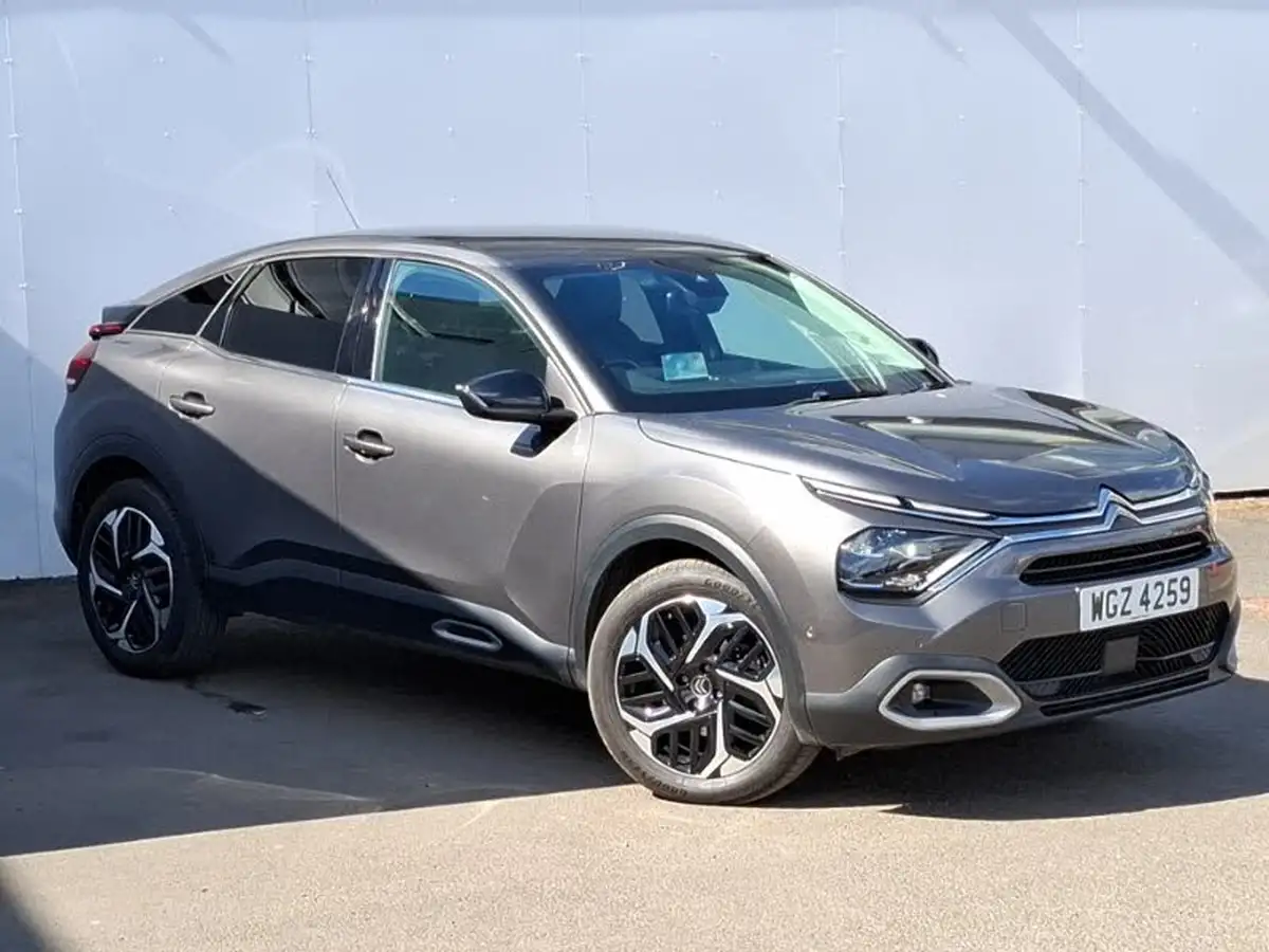2022-citroen-c4-12-puretech-shine-130ps-big-11