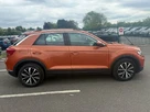 2018-volkswagen-t-roc-10-tsi-se-ss-small-9