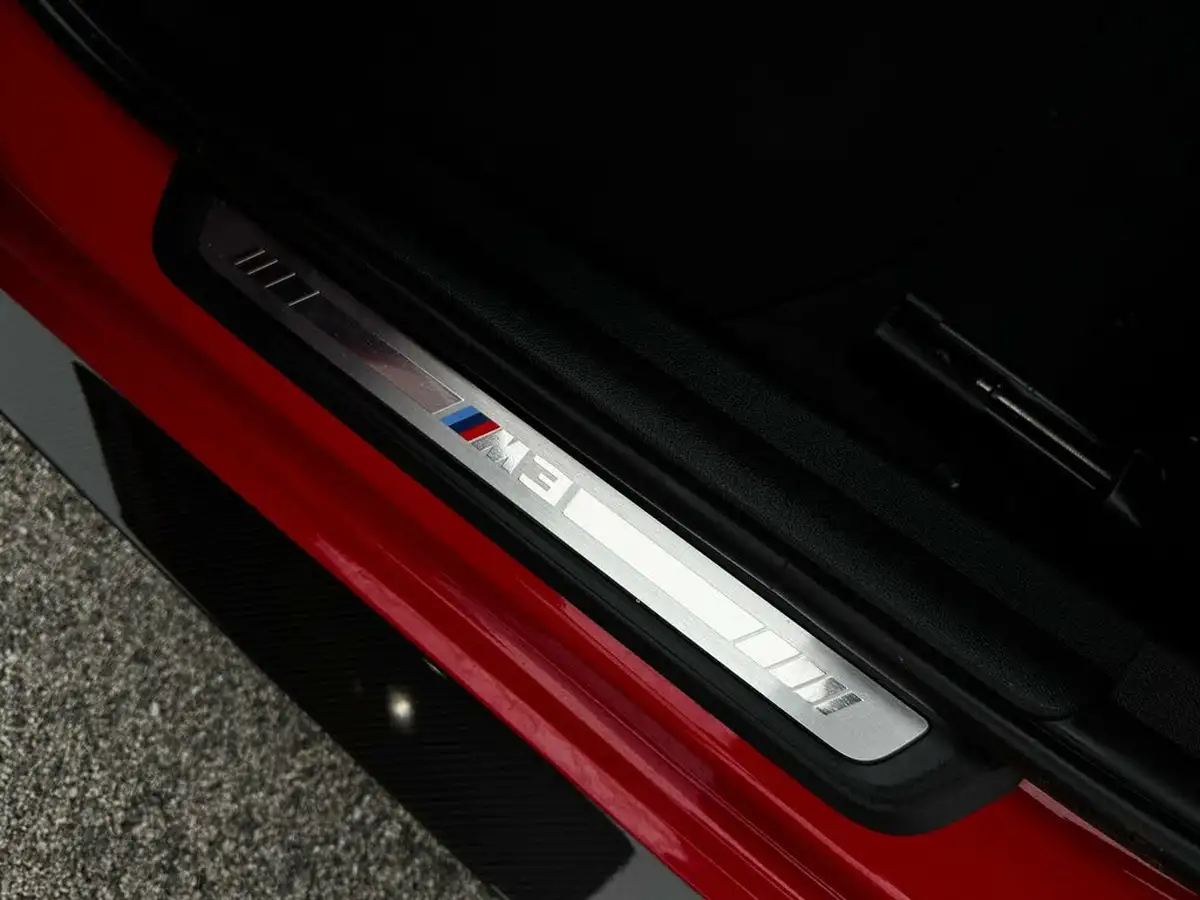 2023-bmw-3-series-30-m3-competition-xdrive-touring-5d-big-71