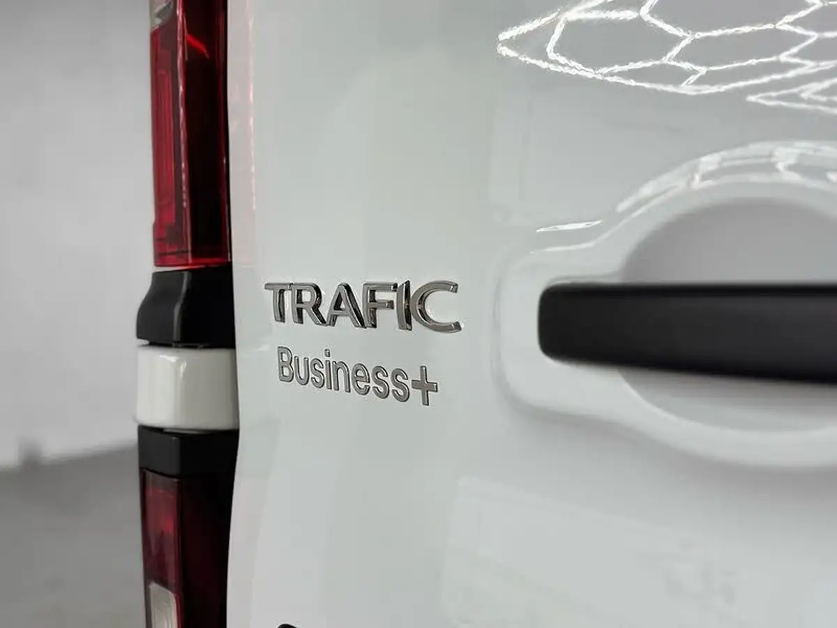 2022-renault-trafic-20dci-sl28-150-business-big-7