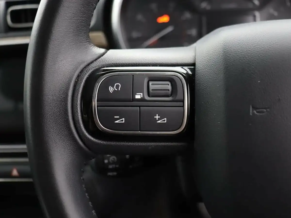 2021-citroen-c3-12-puretech-shine-plus-110ps-eat6-big-34
