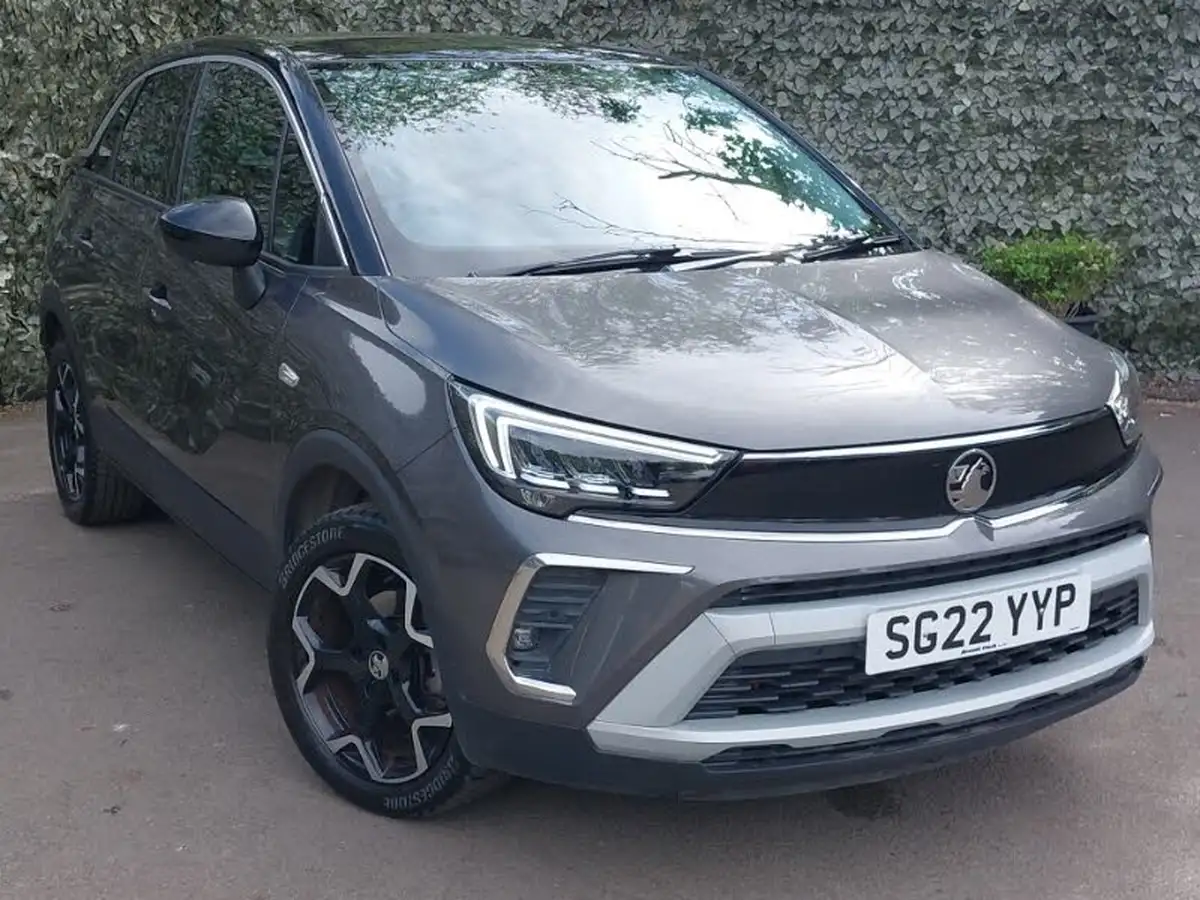 2022-vauxhall-crossland-12-elite-edition-130ps-auto-big-0