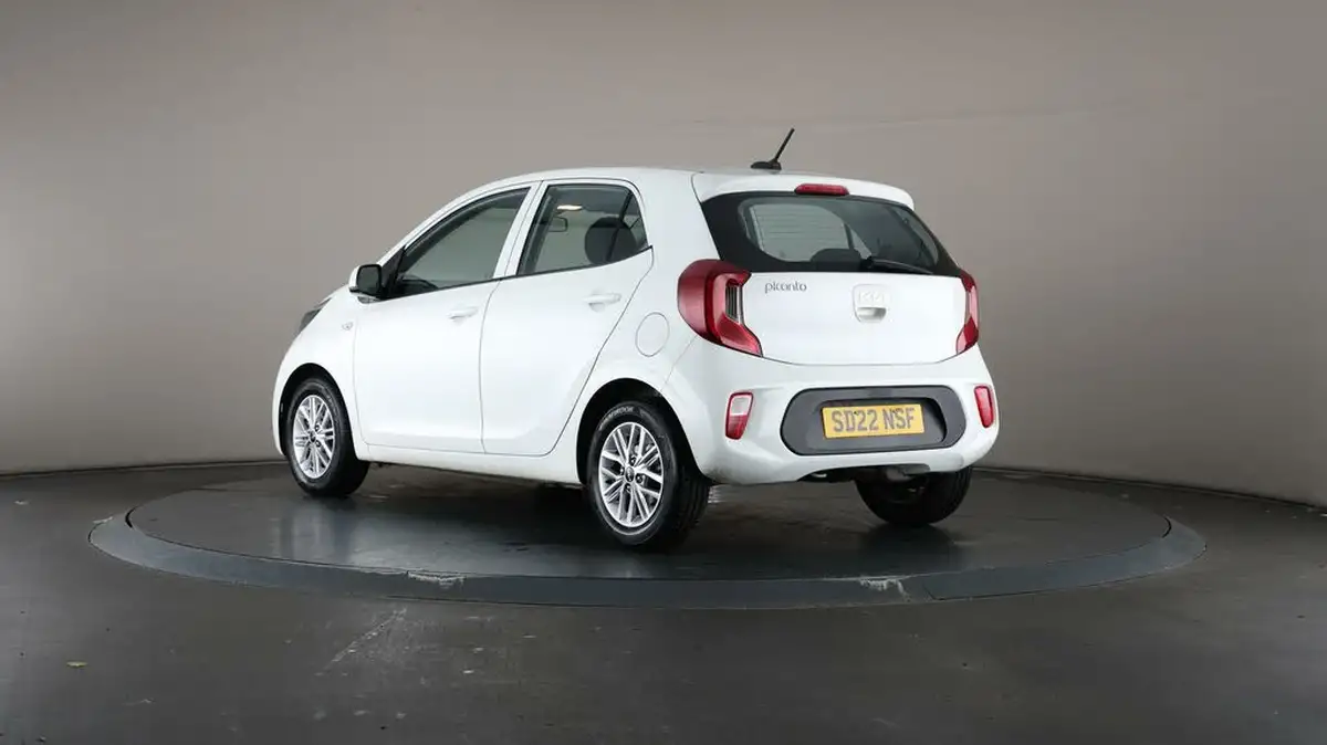 2022-kia-picanto-10-2-big-70