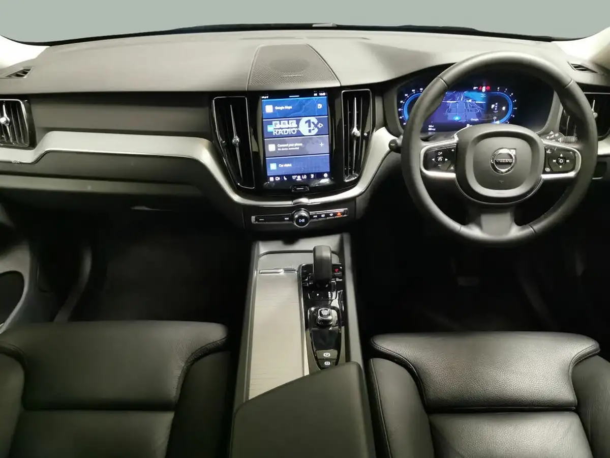 2023-volvo-xc60-20-b5-plus-big-8