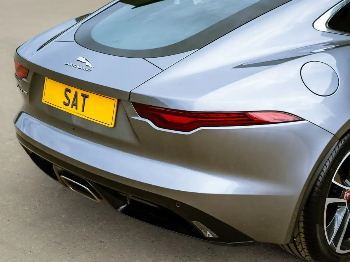 2021-jaguar-f-type-20-i4-r-dynamic-coupe-big-30