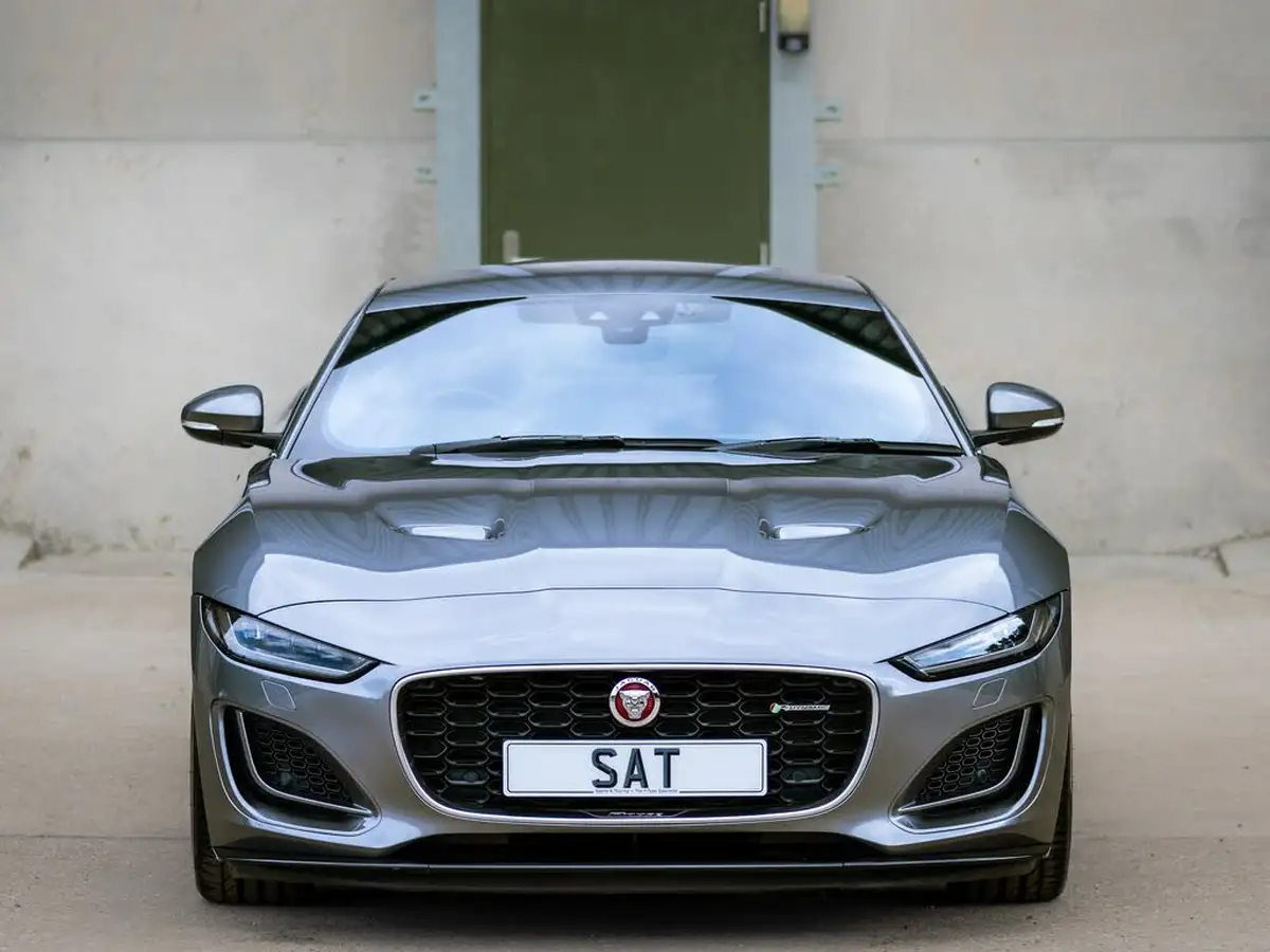 2021-jaguar-f-type-20-i4-r-dynamic-coupe-big-6