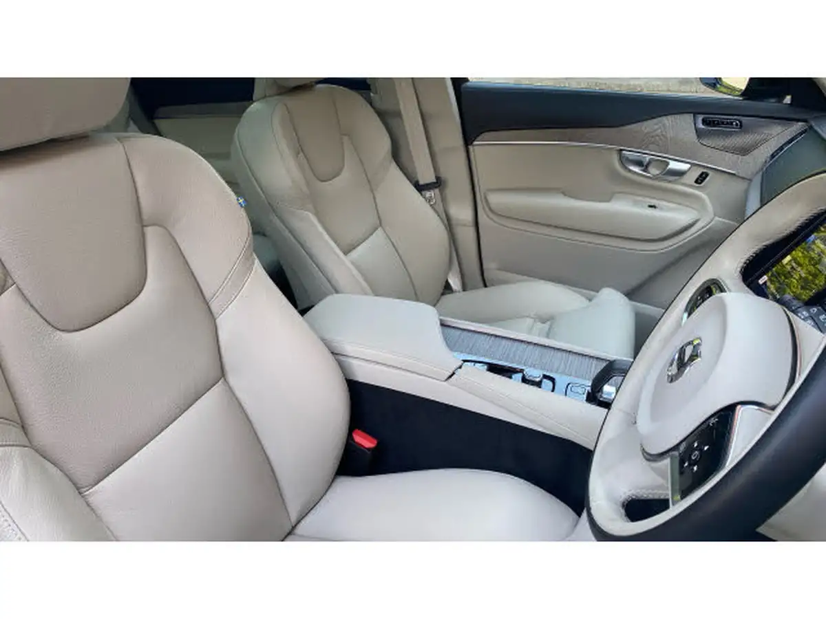 2024-volvo-xc90-20-t8-plus-big-8