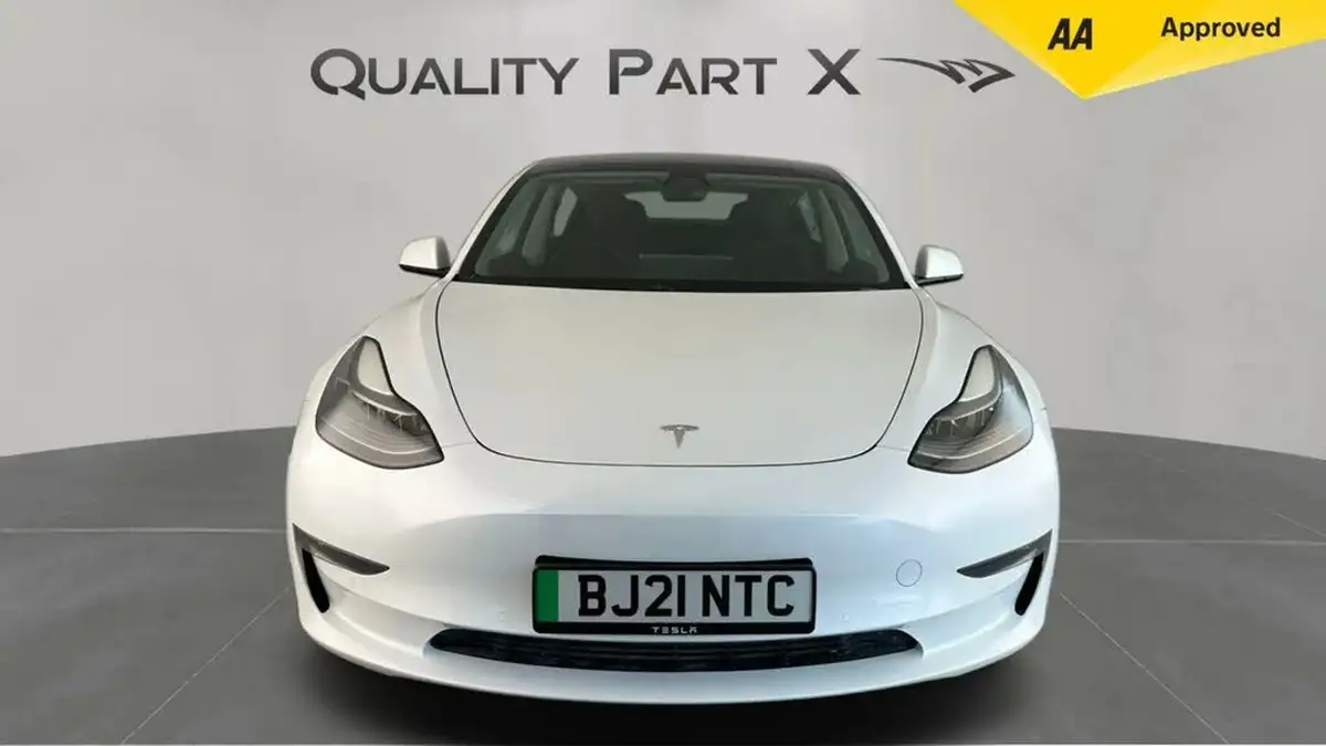 2021-tesla-model-3-e-long-range-4x4-big-7