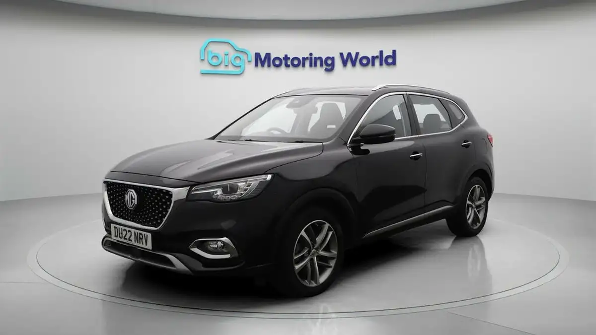 2022-mg-hs-15t-gdi-exclusive-162ps-dct-big-2