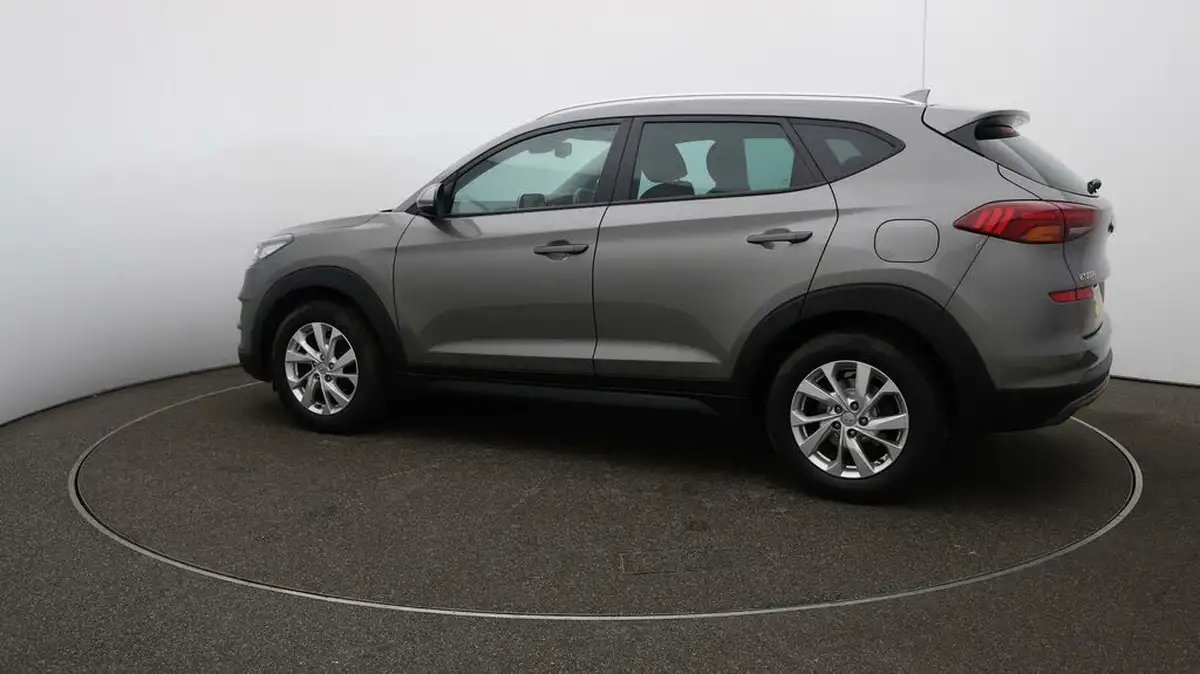 2019-hyundai-tucson-16-t-gdi-se-nav-dct-big-46