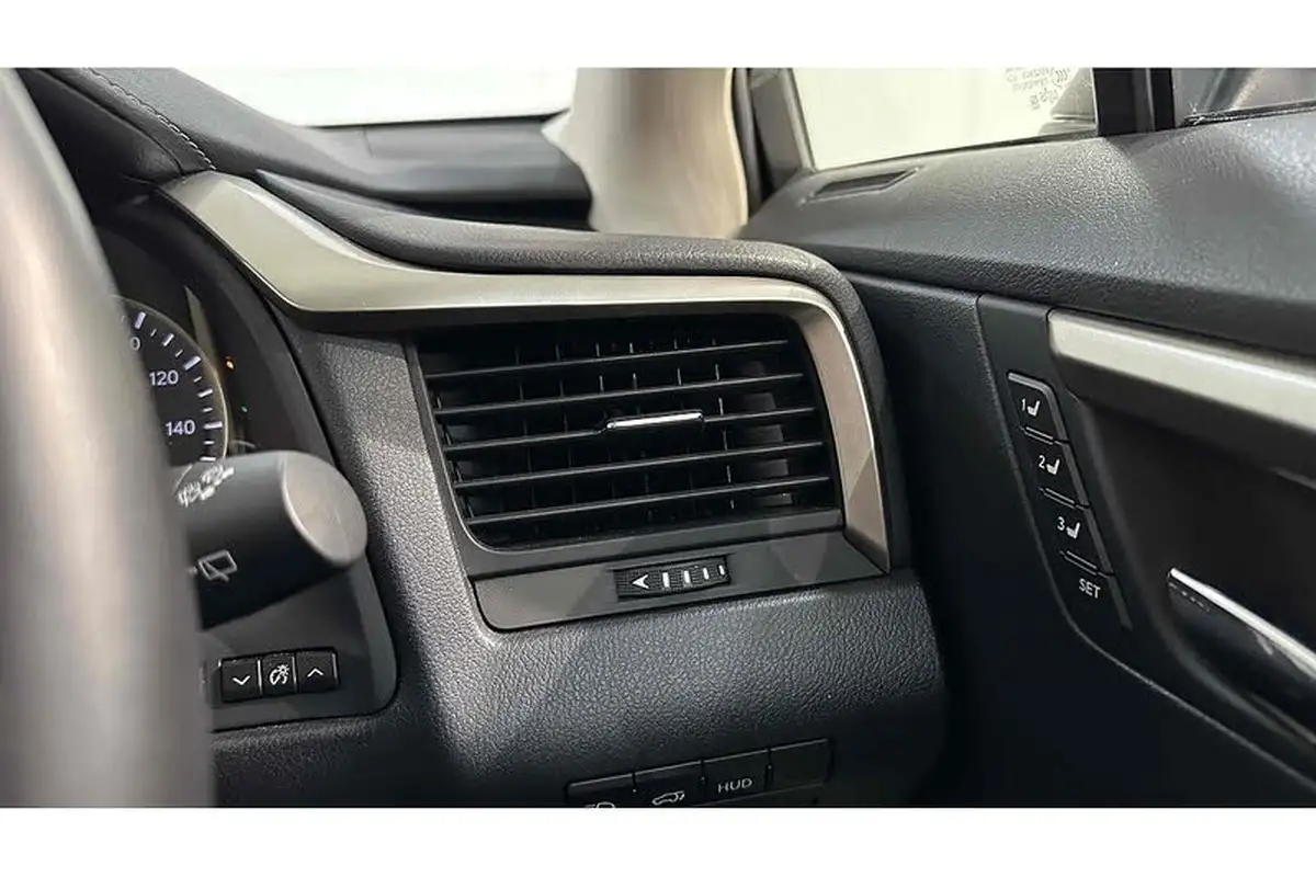 2022-lexus-rx-450h-35-rx-big-38