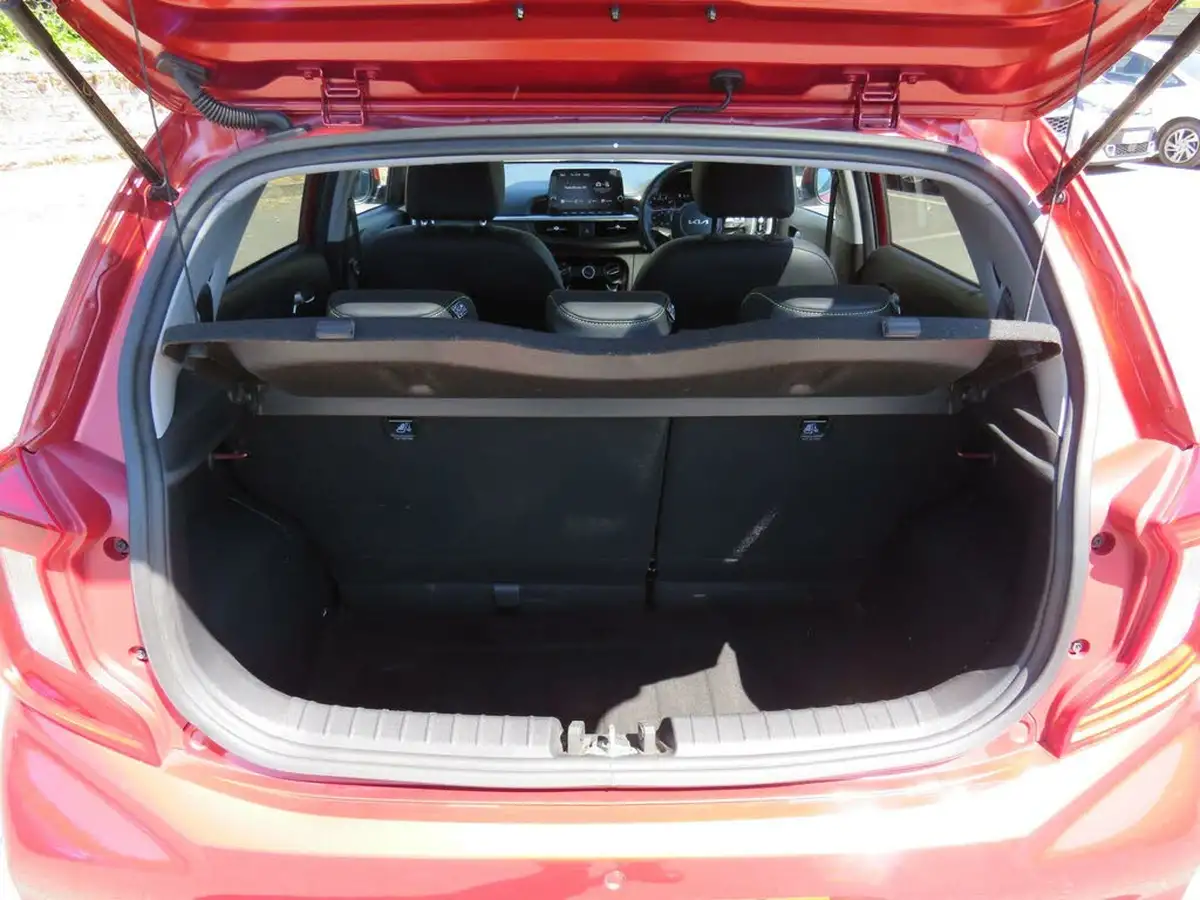 2022-kia-picanto-10-x-line-auto-seq-big-8
