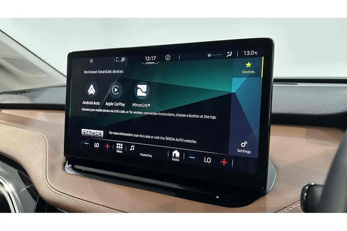2023-skoda-enyaq-e-80-82-kwh-station-wagon-big-42