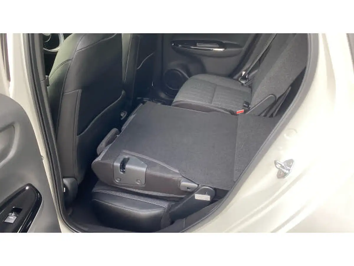 2022-honda-jazz-15-i-mmd-ex-107ps-big-14