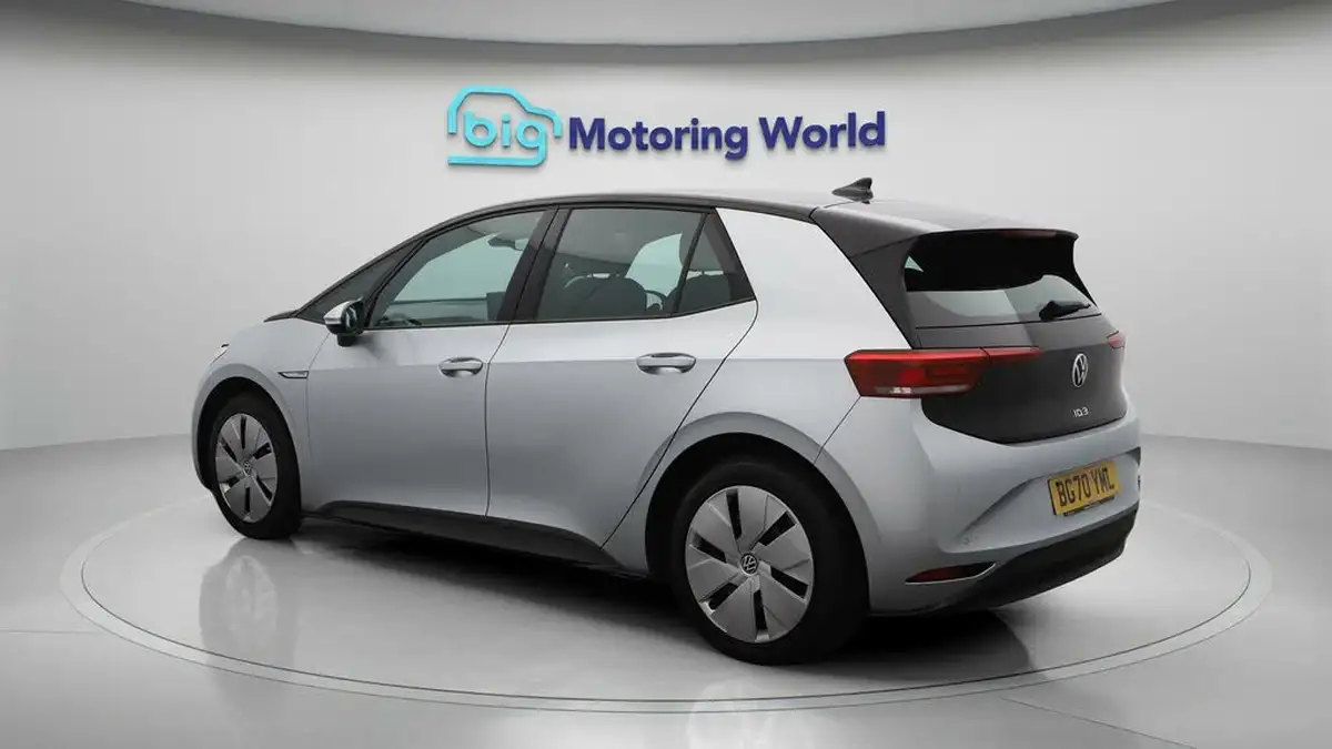 2020-volkswagen-id3-e-life-big-5