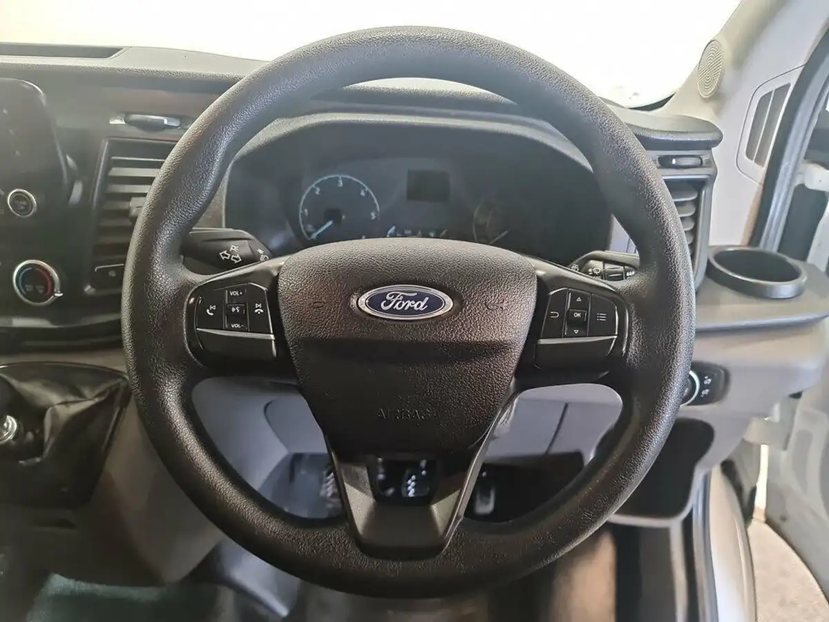 2024-ford-transit-big-17