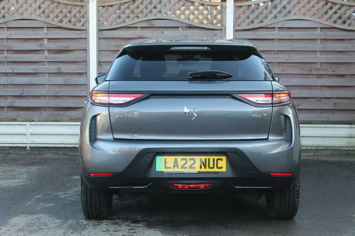 2022-ds-ds-3-crossback-e-tense-bastille-big-10