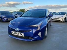 2016-toyota-prius-small-4