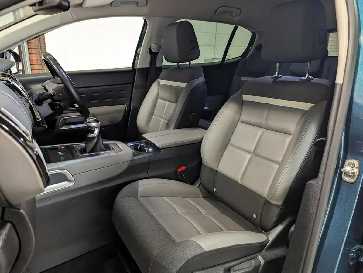 2020-citroen-c5-aircross-12-puretech-flair-plus-big-8