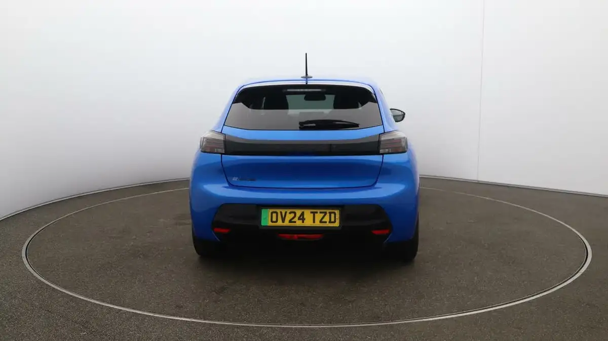 2024-peugeot-208-e-e-style-big-49