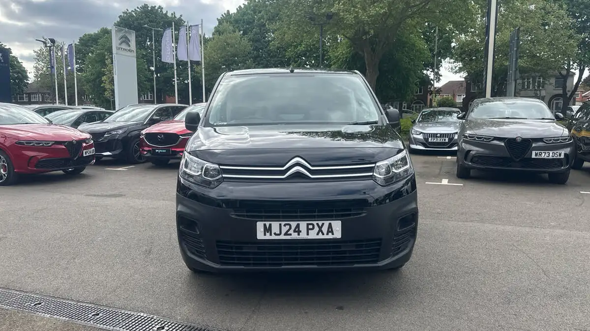 2024-citroen-berlingo-15-bluehdi-650-enterprise-edition-big-7
