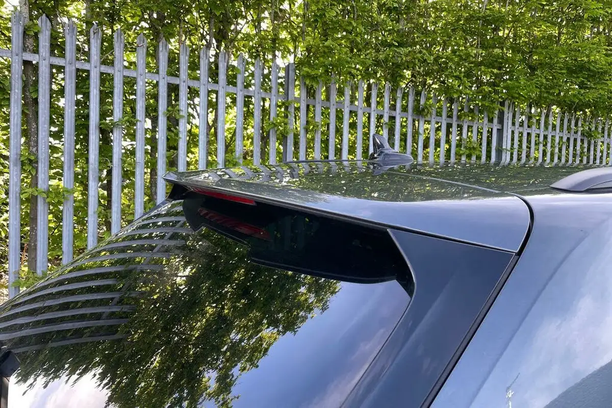 2022-audi-rs4-avant-29-tfsi-carbon-black-big-13