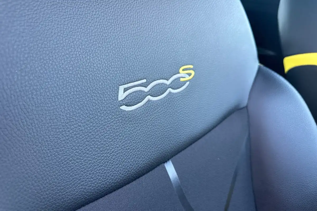 2017-fiat-500-12-s-big-33