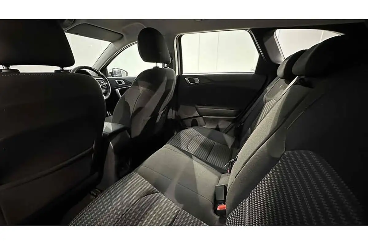 2023-kia-ceed-15-t-gdi-2-158bhp-sportswagon-big-20
